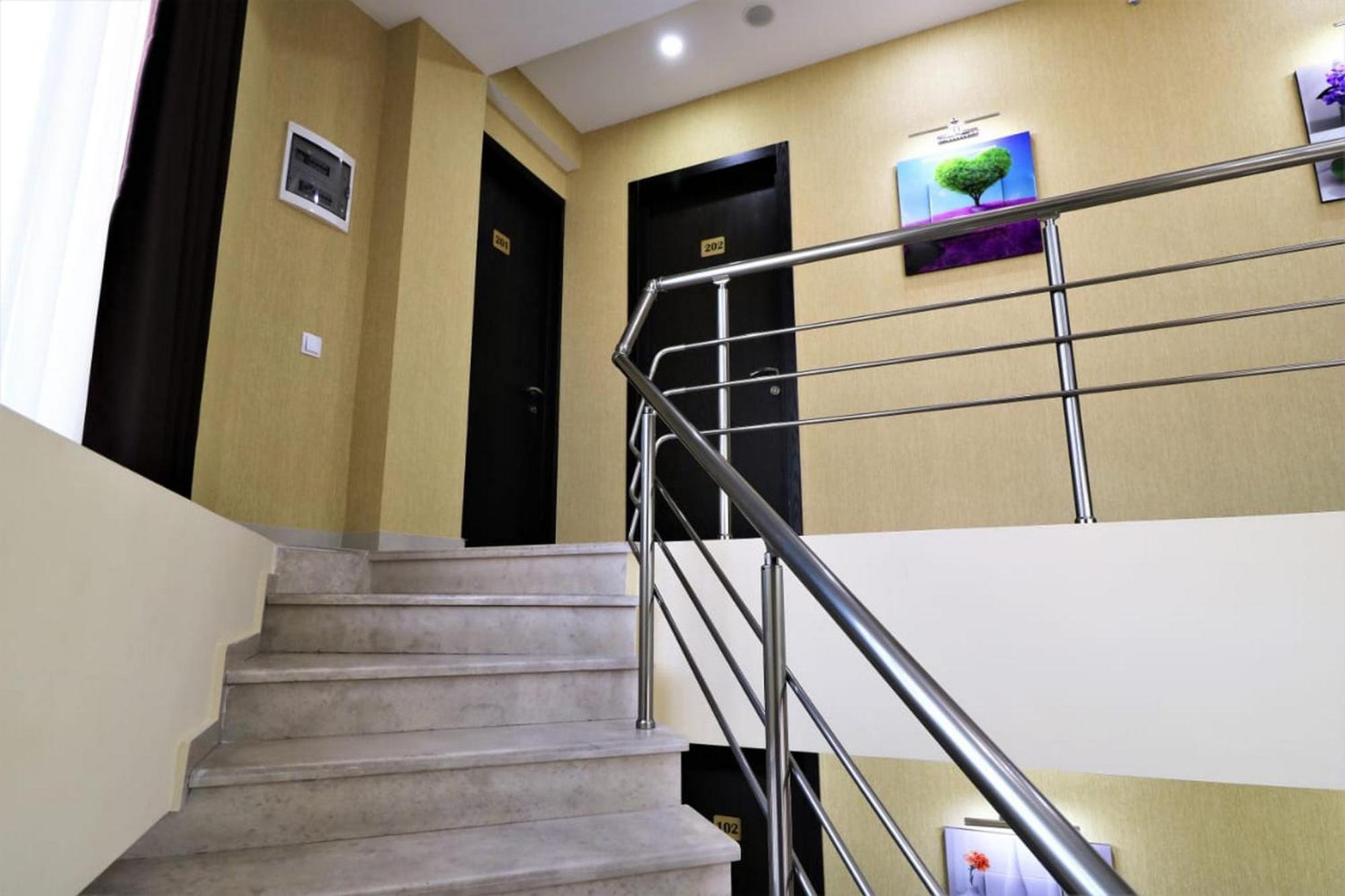 East Gate Boutique Hotel Tbilisi Exterior photo